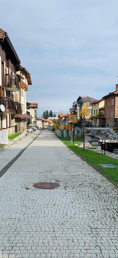 Charming Ski Apartments Near Gondola & Bar Street, Cedar Lodge 1 Complex バンスコ エクステリア 写真