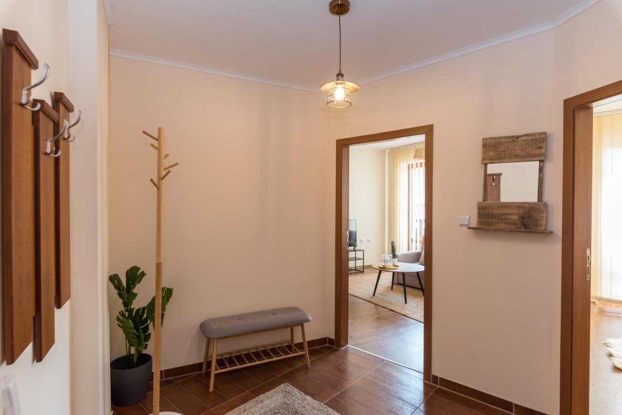 Charming Ski Apartments Near Gondola & Bar Street, Cedar Lodge 1 Complex バンスコ エクステリア 写真